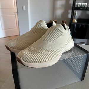 NWOB Vessi Everyday Move Slip On Size 11 Mens